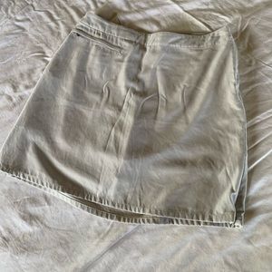 Patagonia Khaki Skirt/with shorts size10